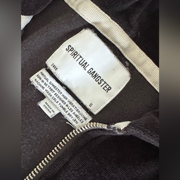 Authentic Spiritual Gangster Black Velour hoodie - Picture 13 of 13